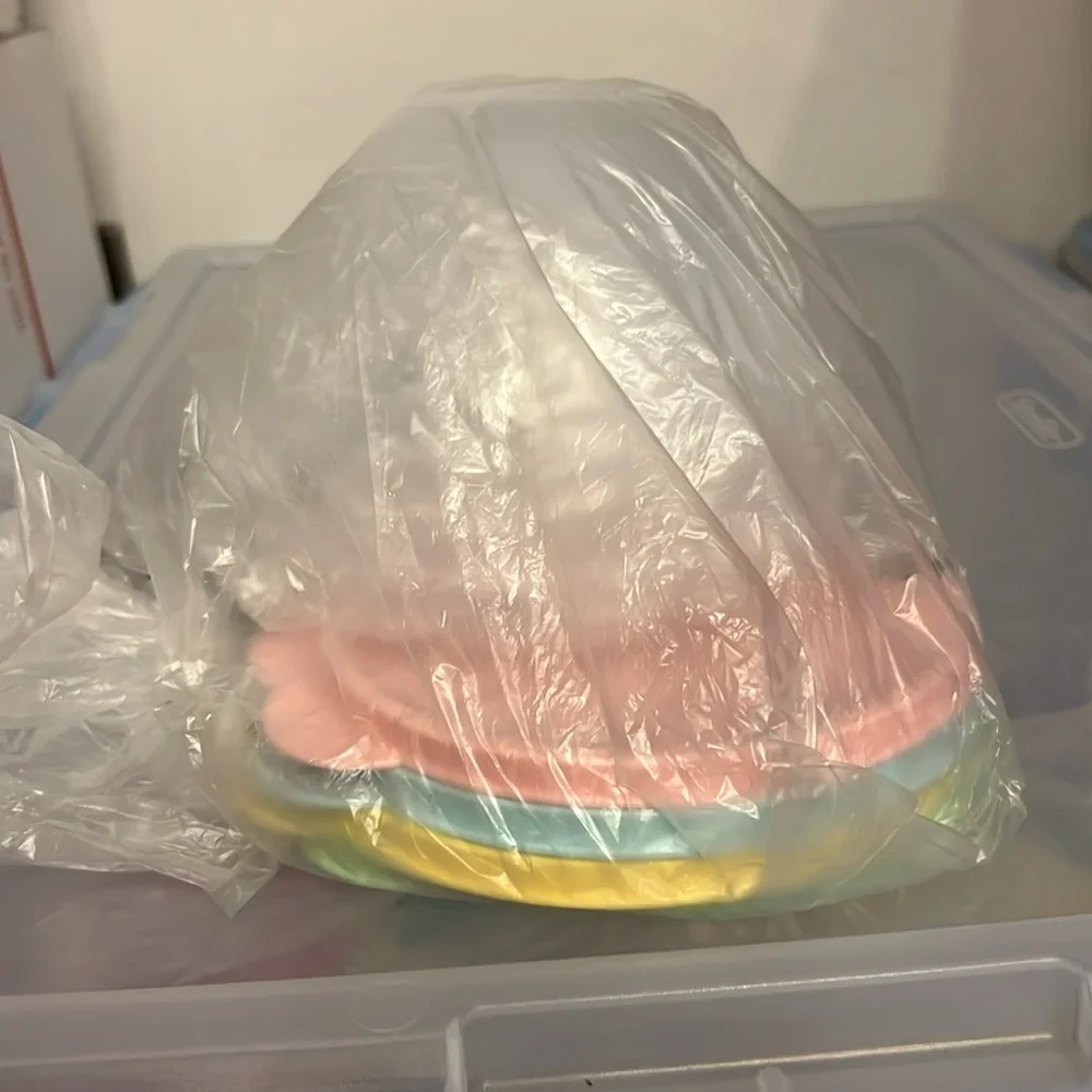 NEW Tupperware 4 piece bowl set with lids - Picture 5 of 5